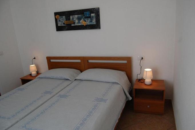 C'E Posto Per Te Bed & Breakfast SantʼAntìoco Екстериор снимка